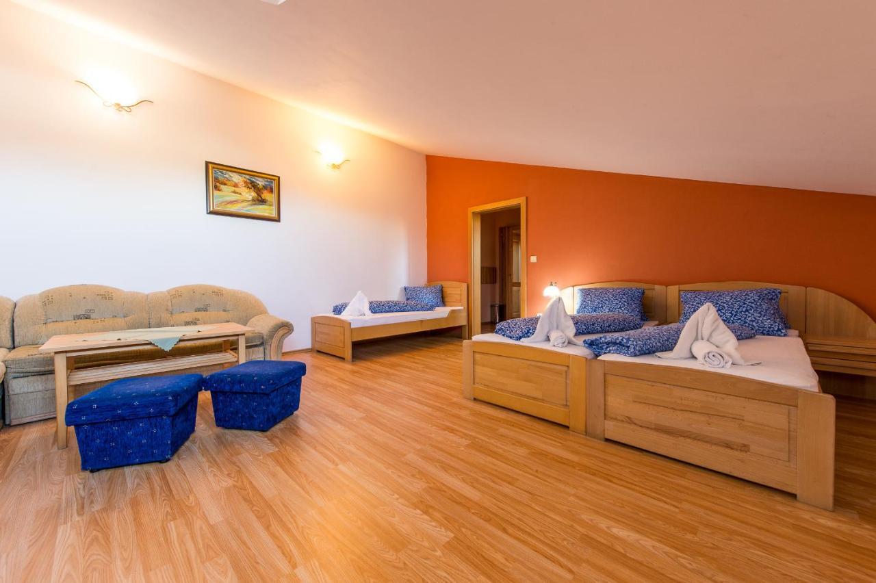 Hotel Euforia Nová Lesná Esterno foto