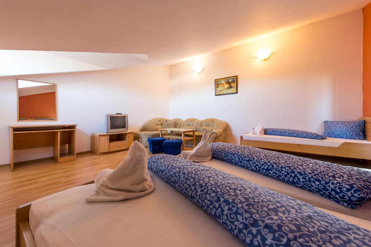 Hotel Euforia Nová Lesná Esterno foto